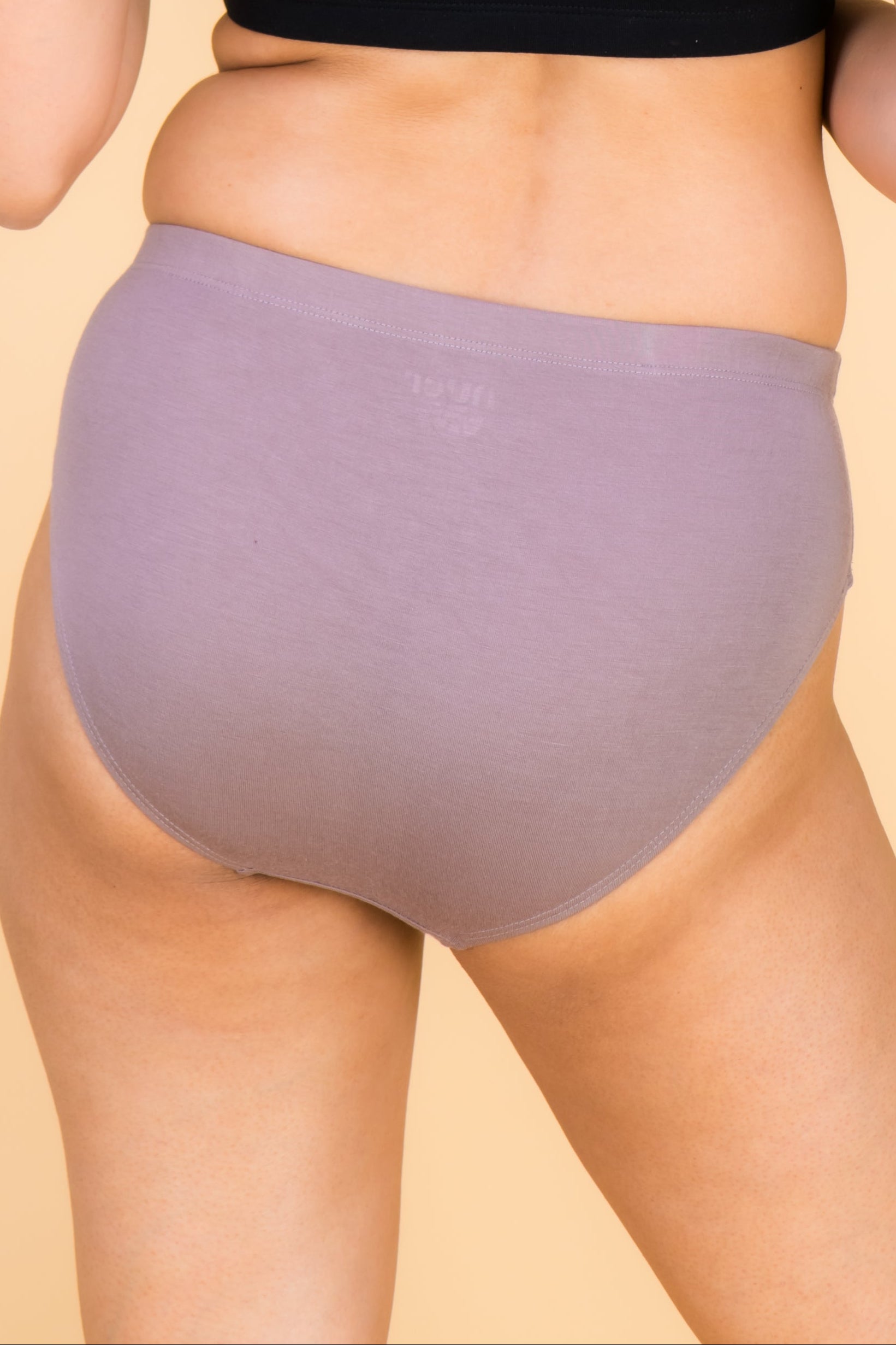 Body Hug Briefs